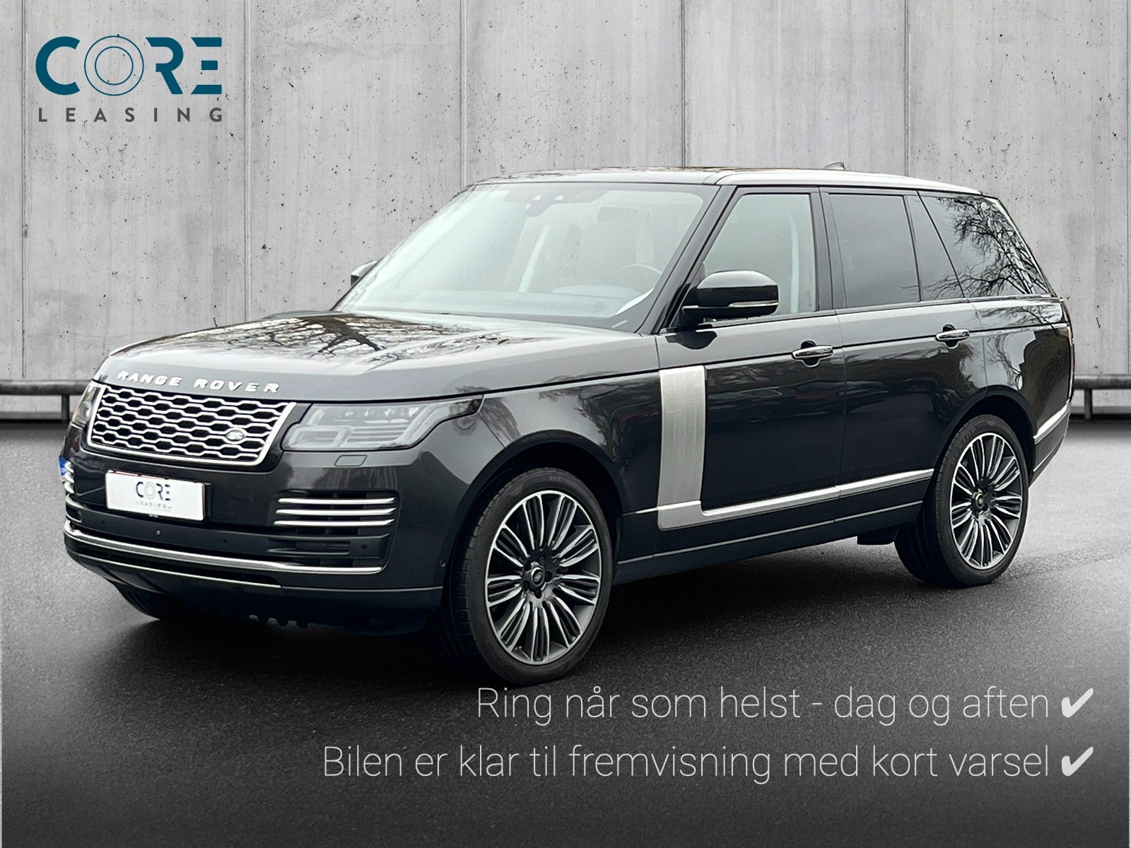 Gråmetal Land Rover Range Rover P525 Autobiography aut. fra 2019 parkeret foran en betonmur. CORE Leasing A/S er eksperter i Land Rover leasing.