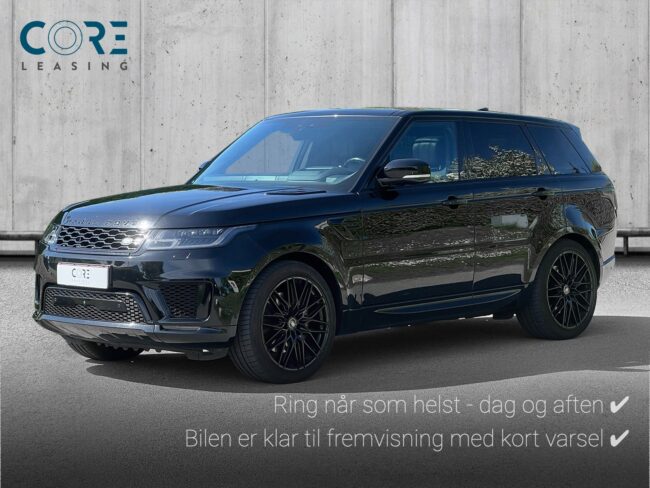 Sortmetal Land Rover Range Rover Sport P525 Autobiography Dynamic aut. fra 2018 parkeret foran en betonmur. CORE Leasing A/S er eksperter i Land Rover leasing.